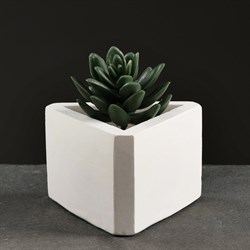 Фигурное кашпо "Треугольник" 10296