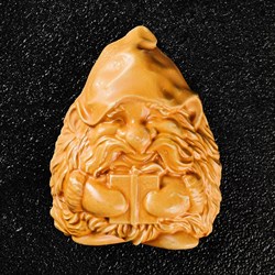 Декор с подвесом "Гномик с подарком" охра 18707