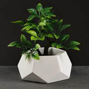 Фигурное кашпо 