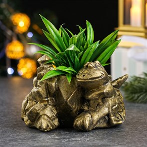 Фигурное кашпо 